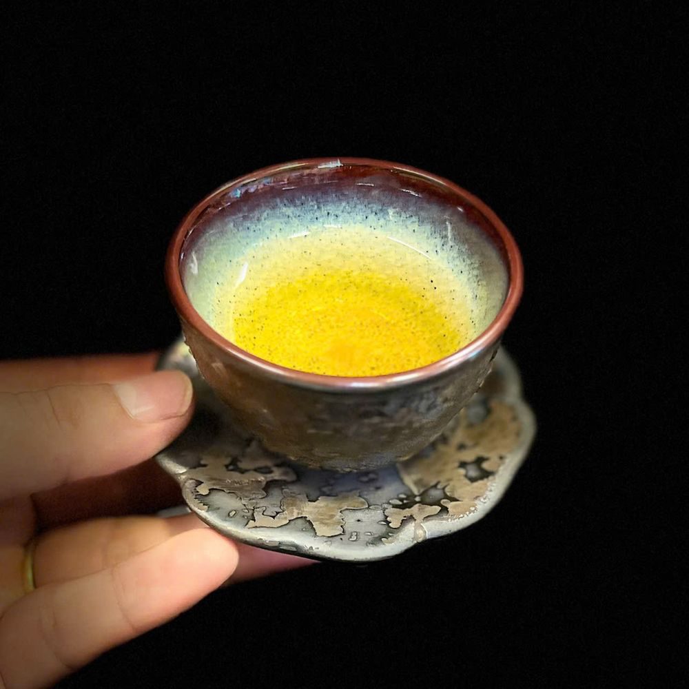 Bộ Ấm Chén Kim Sa Thạch – Nghệ Nhân Ưu Tú Tô Thanh Sơn x Cao Sơn Trà